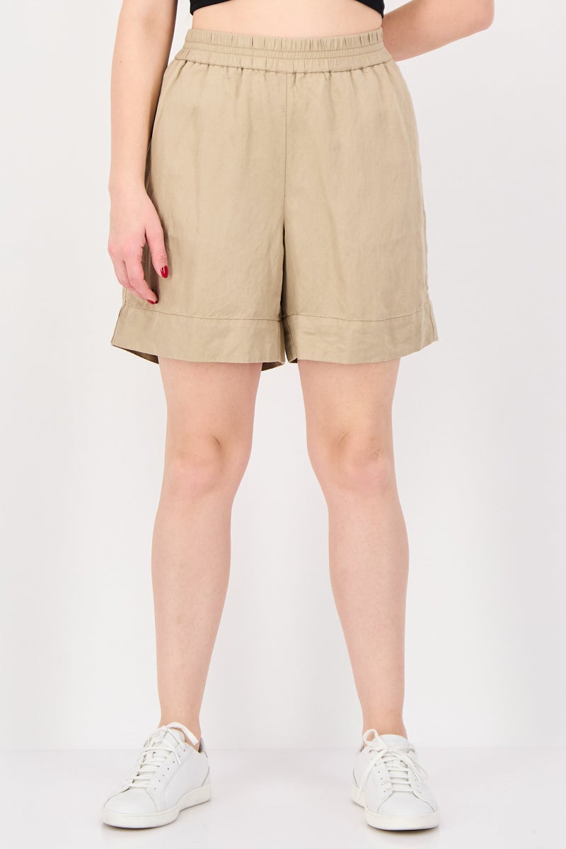 GANT Women Solid Basic Shorts, Dark Beige - Image 1